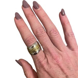 Silver and Gold Tone Statement Ring - Size 6
